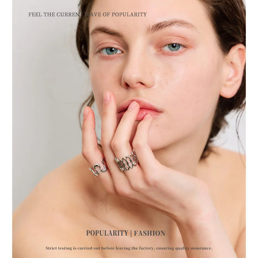 Motion Sculpted Ring