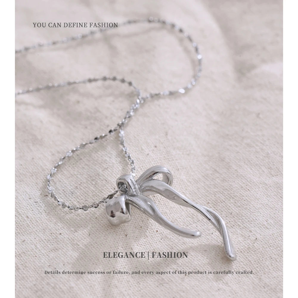 Golden Bow Ribbon Necklace