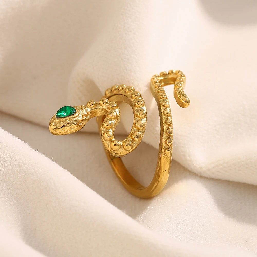 Emerald Serpent Ring
