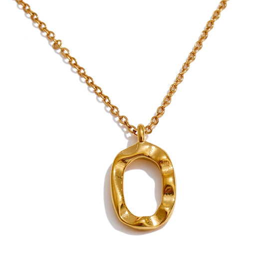 Oval Frame Pendant Necklace