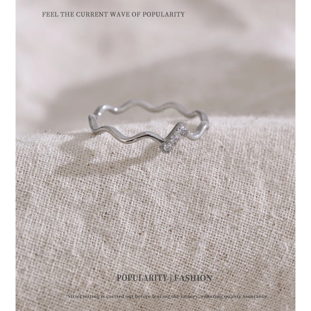 Minimal Silver Wave Ring
