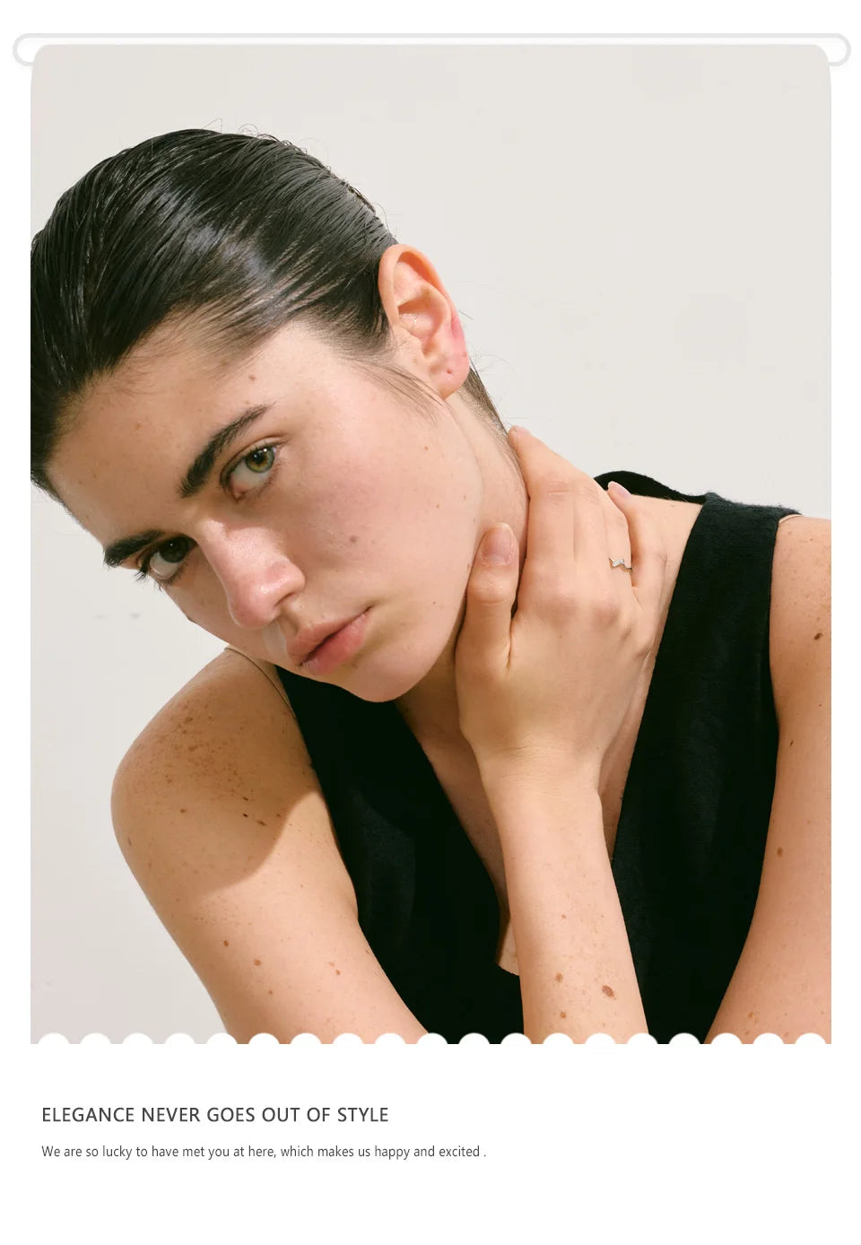 Minimal Silver Wave Ring