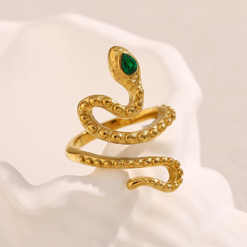 Emerald Serpent Ring
