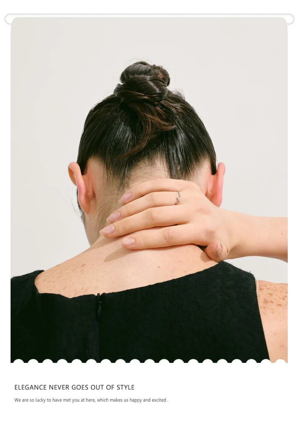 Minimal Silver Wave Ring